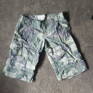 Abercrombie and Fitch Size Small camo shorts